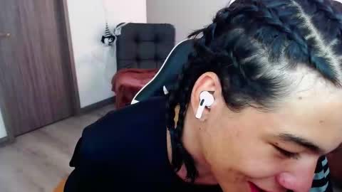 Snapshot of zackss_player chatting on 11-04-25, 08:19 zackss_player online show from 11-04-25, 08:19