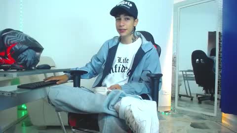 zack online show from 12-25-24, 06:30