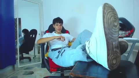 zack online show from 01-09-25, 09:05