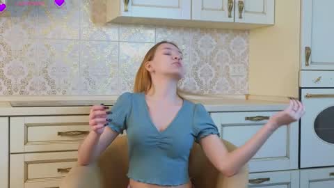 Marina online show from 12-04-25, 12:03