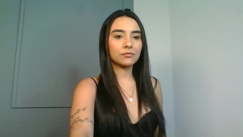 Snapshot of zafiramontiel_ chatting on 01-17-26, 07:50 Zafira online show from 01-17-26, 07:50