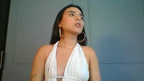 Snapshot of zafiramontiel_ chatting on 04-01-26, 02:58 Zafira online show from 04-01-26, 02:58