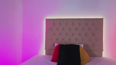 Zafiro Brown online show from 11-12-25, 11:54