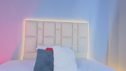 Zafiro Brown online show from 11-26-25, 11:55