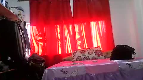 Zafiro online show from 07-16-26, 12:00