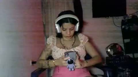 Zafiro online show from 07-20-26, 03:47