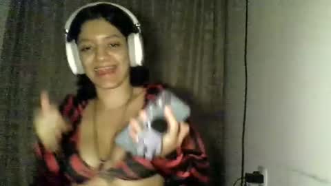 Zafiro online show from 07-28-26, 09:25