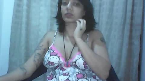 Zafiro online show from 08-02-26, 02:59