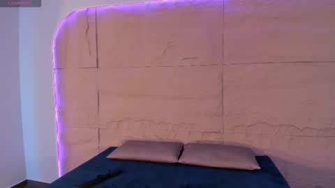 Snapshot of zaha_rose chatting on 09-09-25, 05:23 Zaha online show from 09-09-25, 05:23