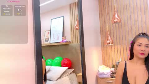 Snapshot of zahara_fox chatting on 03-09-26, 08:46 ZAHARA online show from 03-09-26, 08:46