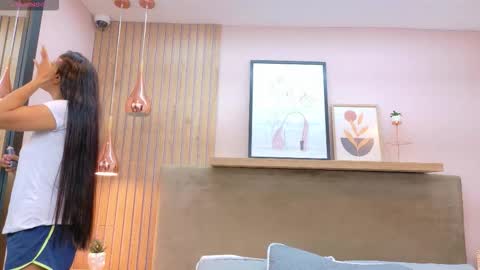 Snapshot of zahara_fox chatting on 03-14-26, 08:14 ZAHARA online show from 03-14-26, 08:14