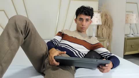 Snapshot of zahir_ashar chatting on 10-11-25, 11:20 zahir_ashar online show from 10-11-25, 11:20