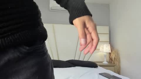 Snapshot of zahir_ashar chatting on 10-16-25, 11:00 zahir_ashar online show from 10-16-25, 11:00