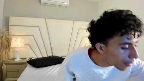 Snapshot of zahir_ashar chatting on 10-29-25, 11:23 zahir_ashar online show from 10-29-25, 11:23