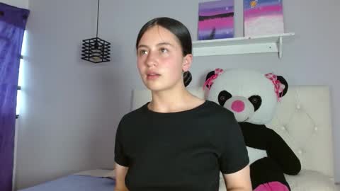 Snapshot of zaida_1 chatting on 12-03-25, 08:51 Zaida online show from 12-03-25, 08:51