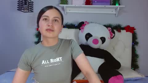 Snapshot of zaida_1 chatting on 12-17-25, 08:48 Zaida online show from 12-17-25, 08:48