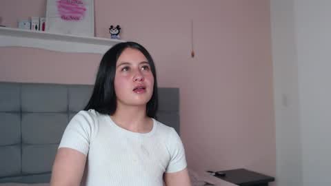 Snapshot of zaida_1 chatting on 04-20-26, 05:48 Zaida online show from 04-20-26, 05:48