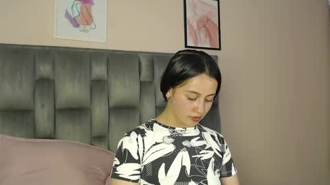 Snapshot of zaida_1 chatting on 05-25-26, 07:09 Zaida online show from 05-25-26, 07:09