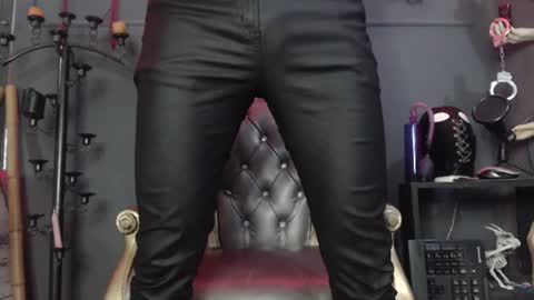 Dom Zain online show from 06-11-26, 12:43