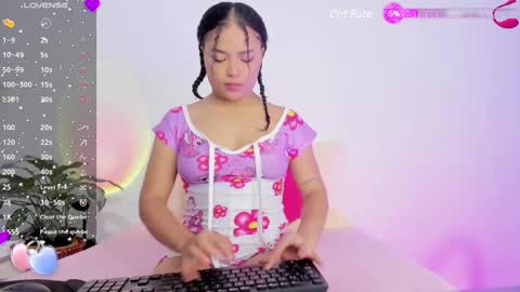 Snapshot of zaira_montero chatting on 12-17-24, 06:02 Zaira online show from 12-17-24, 06:02