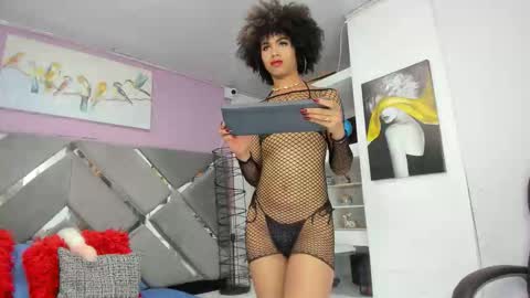 Snapshot of zaira_sofiaa_ chatting on 05-18-26, 02:29 ZAIRA online show from 05-18-26, 02:29
