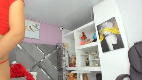 Snapshot of zaira_sofiaa_ chatting on 06-14-26, 02:24 ZAIRA online show from 06-14-26, 02:24