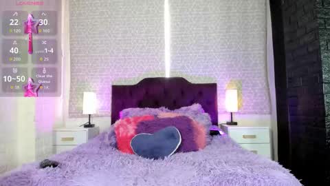 Snapshot of zamara_kleii chatting on 11-02-25, 06:10 Zamara Kleii online show from 11-02-25, 06:10