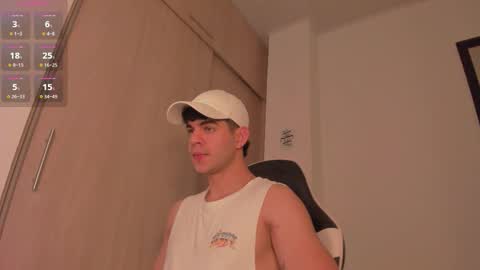 Snapshot of zamir_scott chatting on 02-13-26, 09:55 zamir online show from 02-13-26, 09:55