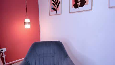 Snapshot of zamira_taylor chatting on 06-27-26, 12:37 zamira_taylor online show from 06-27-26, 12:37