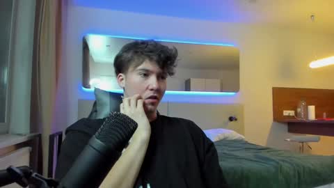 Snapshot of zander003 chatting on 01-05-25, 05:41 zander003 online show from 01-05-25, 05:41