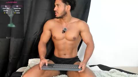 Zane Lux online show from 11-05-25, 11:10