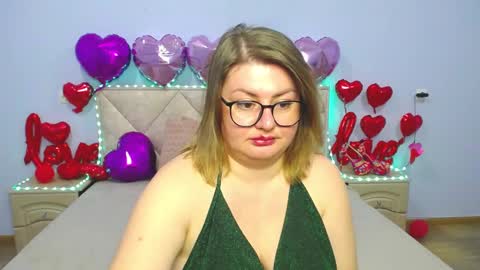 zannadreil online show from 02-27-25, 01:48