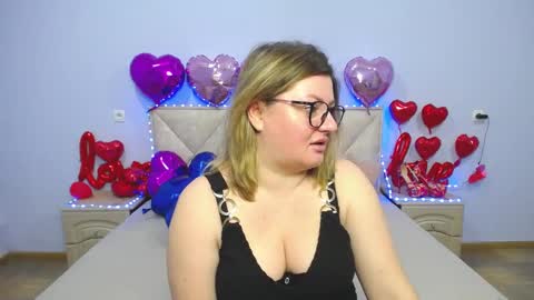 zannadreil online show from 03-04-25, 07:11