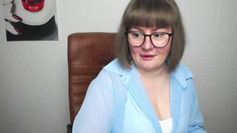 Snapshot of zannadreil chatting on 05-26-26, 06:15 zannadreil online show from 05-26-26, 06:15