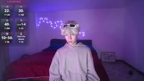 Snapshot of zanty2308 chatting on 01-12-25, 03:07 Tiiago Mallz online show from 01-12-25, 03:07