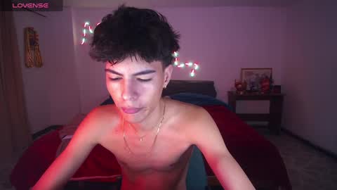 Snapshot of zanty2308 chatting on 01-31-25, 12:06 Tiiago Mallz online show from 01-31-25, 12:06