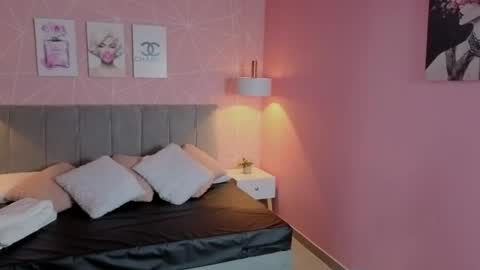 Snapshot of zara__sweet chatting on 05-15-26, 03:41 Zara Sweet online show from 05-15-26, 03:41
