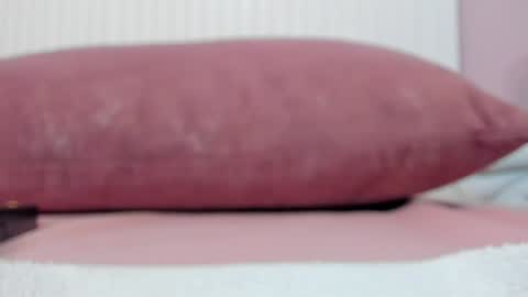 Snapshot of zara_lopez chatting on 01-22-25, 11:32 zara lopez online show from 01-22-25, 11:32