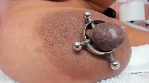 Snapshot of zara_lopez chatting on 11-13-25, 07:13 zara lopez online show from 11-13-25, 07:13