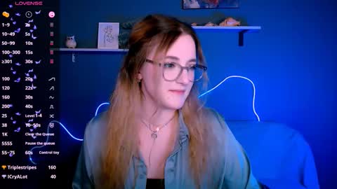 Snapshot of zara_lys chatting on 10-11-25, 07:56 ur kitten 3 online show from 10-11-25, 07:56