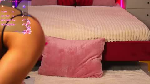 Snapshot of zara_night chatting on 03-13-26, 11:11 Zara online show from 03-13-26, 11:11