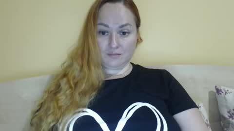 Kate. if im not here im here foxy red333 online show from 04-12-26, 09:58