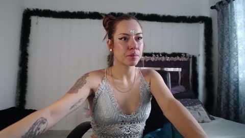 Snapshot of zaracollinx chatting on 12-03-24, 08:06 Zara online show from 12-03-24, 08:06