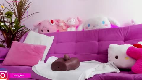 Zara online show from 03-08-26, 02:04