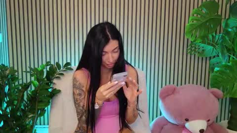 Zara online show from 12-05-25, 08:12