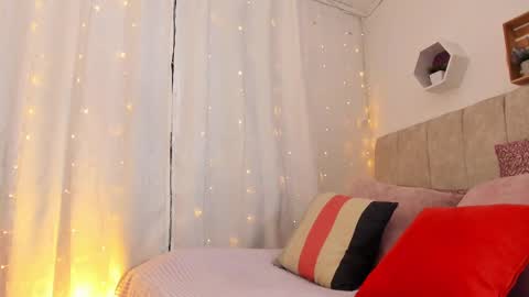 Zara . online show from 03-11-25, 11:55