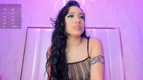     online show from 11-23-25, 05:35