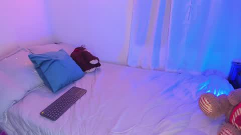 Snapshot of zaraparkers chatting on 01-24-25, 05:53   online show from 01-24-25, 05:53