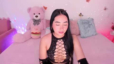 Snapshot of zaratorres_ chatting on 03-02-26, 11:28 Zara online show from 03-02-26, 11:28