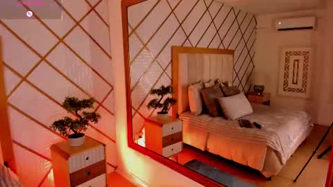 Zara Vesari online show from 07-26-26, 07:10